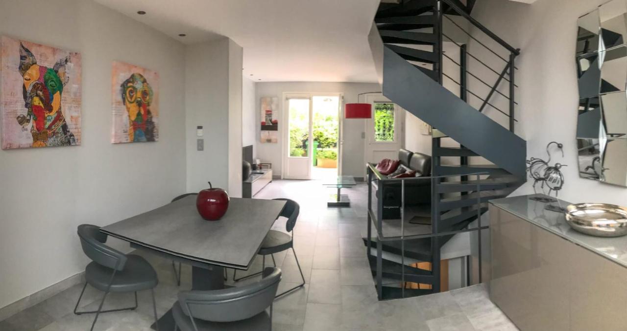 Charming Townhouse With Garden In The City Of Love Paříž Exteriér fotografie